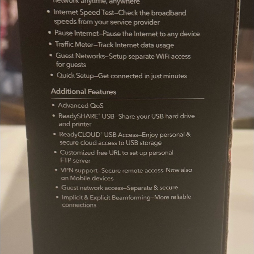 Netgear Black Wireless Router High-Performance Networking - Picture 7 of 7